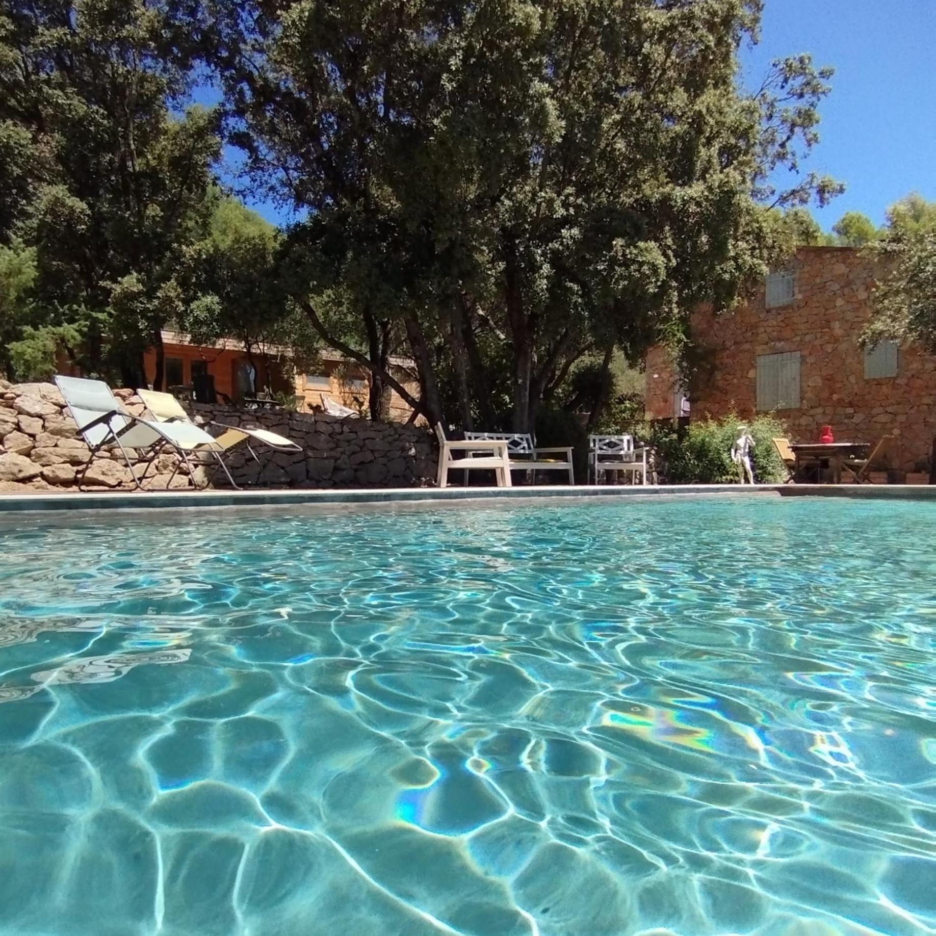 Entrecasteaux La Bergerie Des Colles B&B 외부 사진