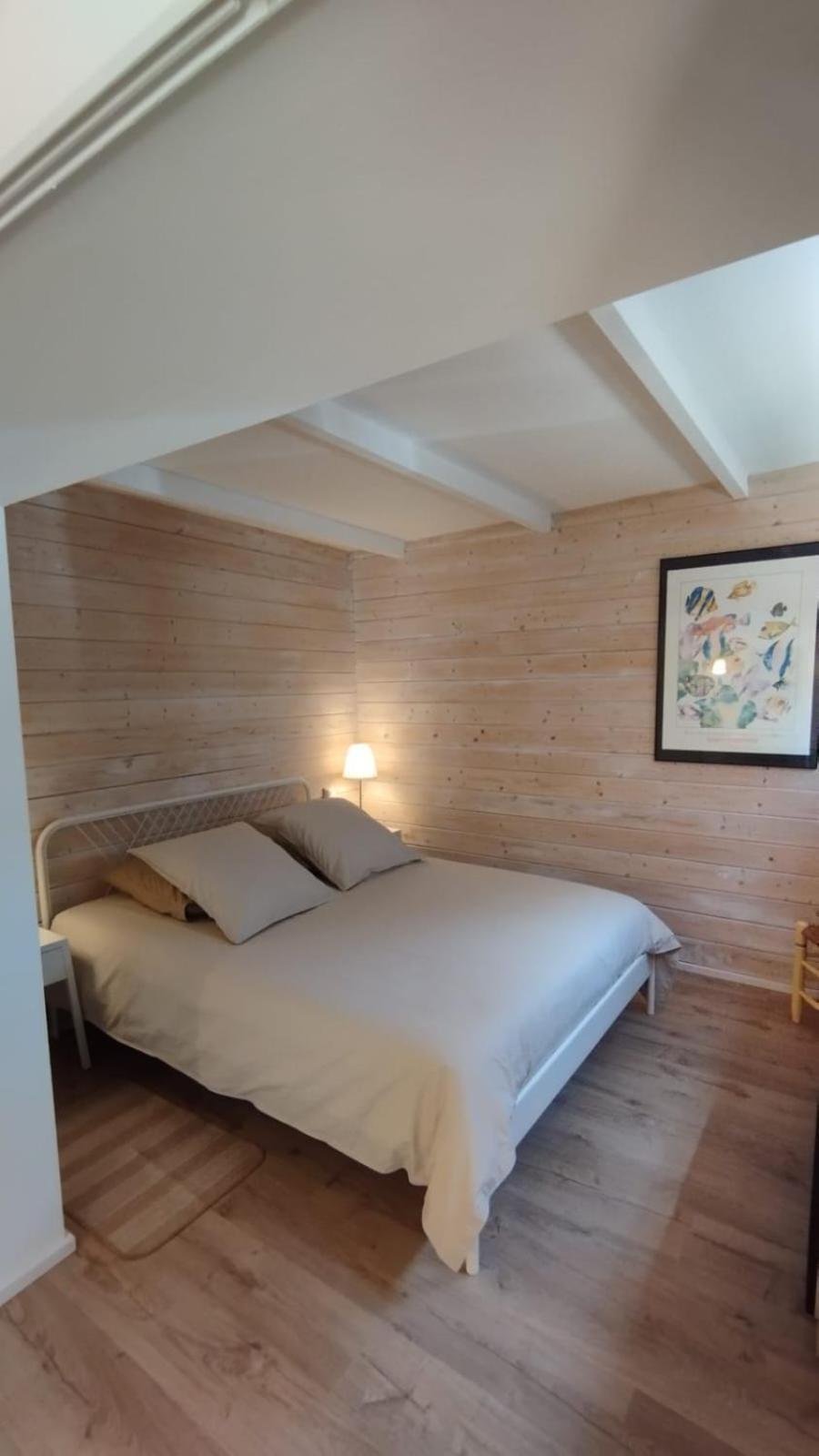 Entrecasteaux La Bergerie Des Colles B&B 외부 사진