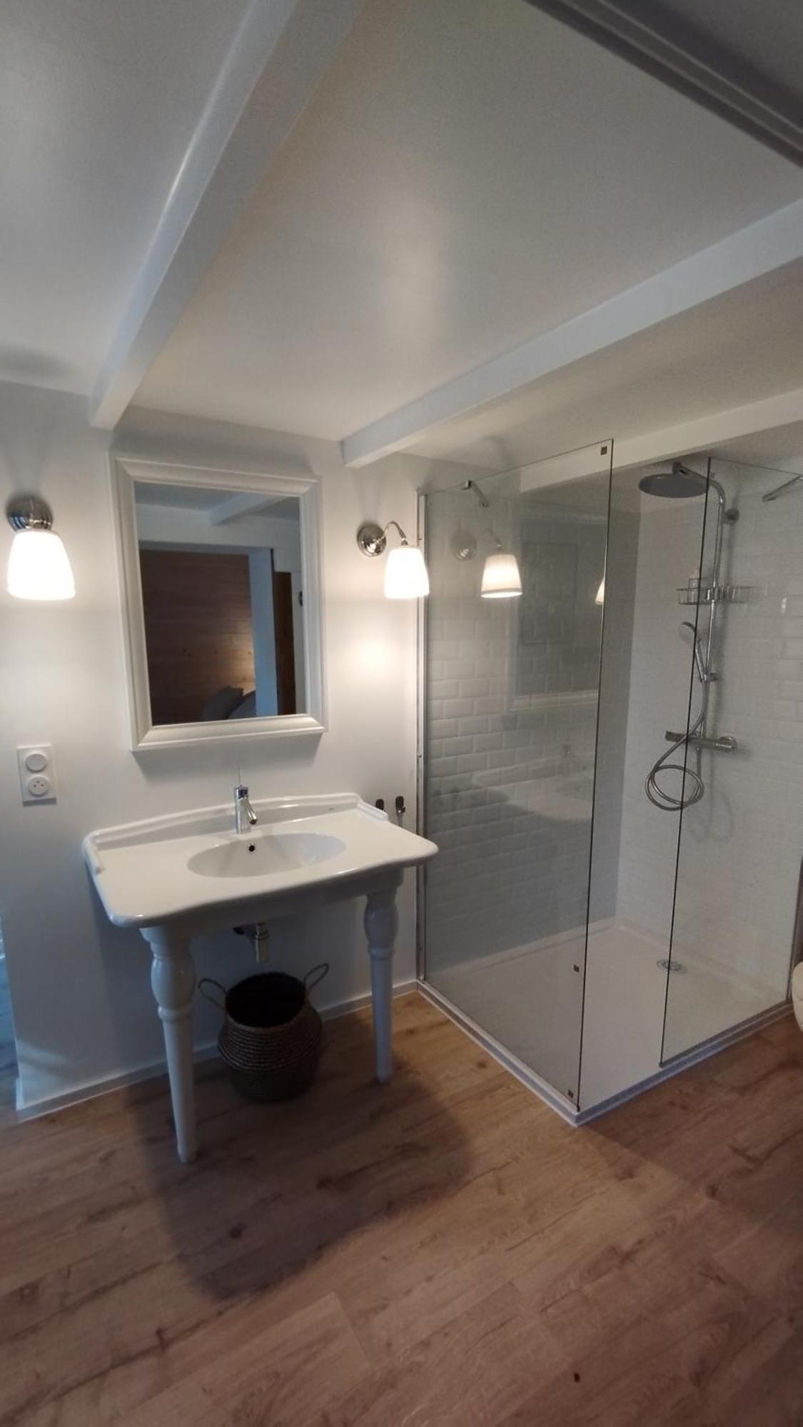 Entrecasteaux La Bergerie Des Colles B&B 외부 사진